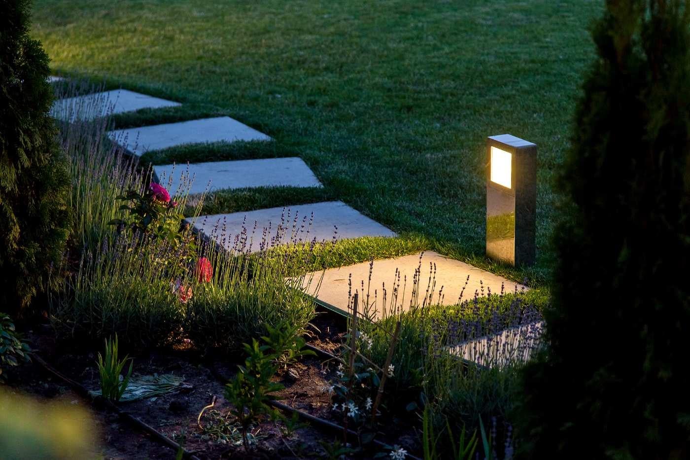 solar lights on walkway stone path to house